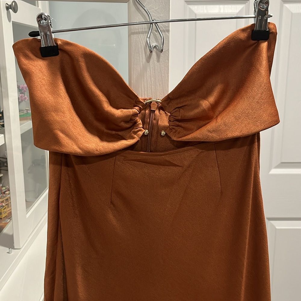 MESHKI (NWT) Harriet Satin Midi High Split Dress, Biscuit, Size L - Picture 2 of 15